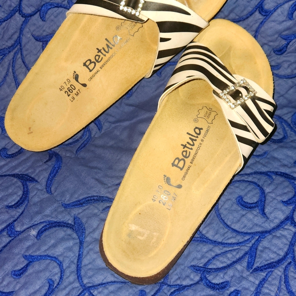 Birkenstock Betula Sandals. Animal print 40